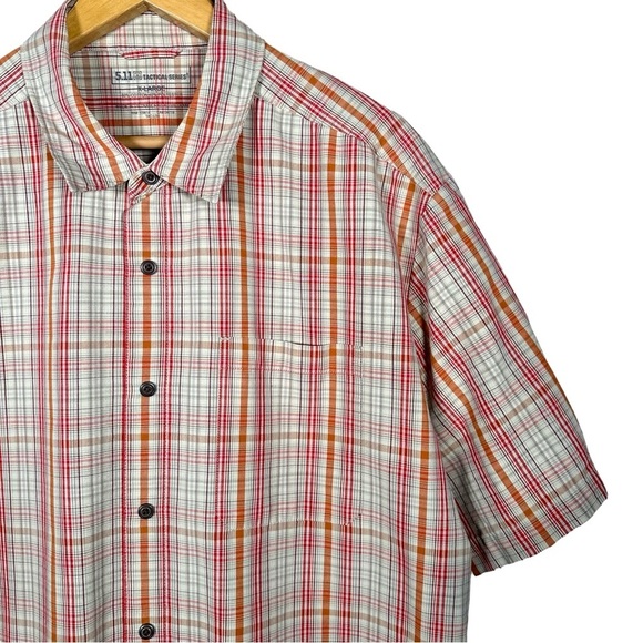 5.11 TACTICAL Classic Plaid Covert Button Down Short Sleeve Shirt - Picture 6 of 8